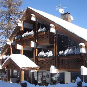 Ecureuil Hotel Vars (Hautes-Alpes)